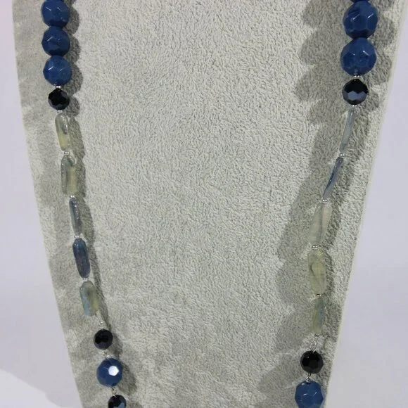 NWT Chico's Blue and Silver Tone Pendant Necklace - Picture 2 of 7